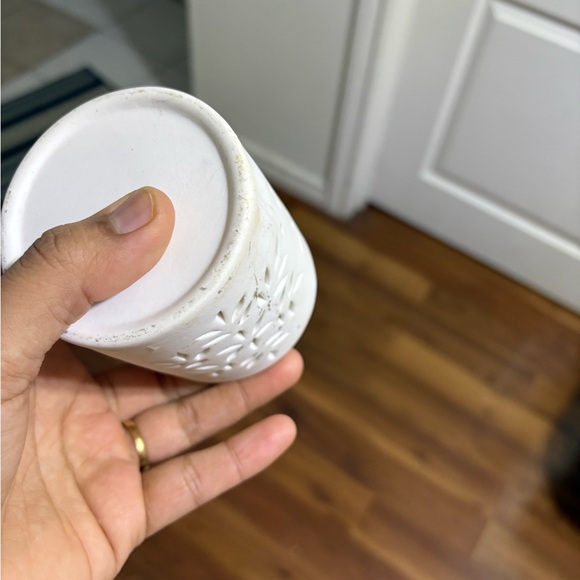 White Ceramic Candle Holder - Picture 3 of 3